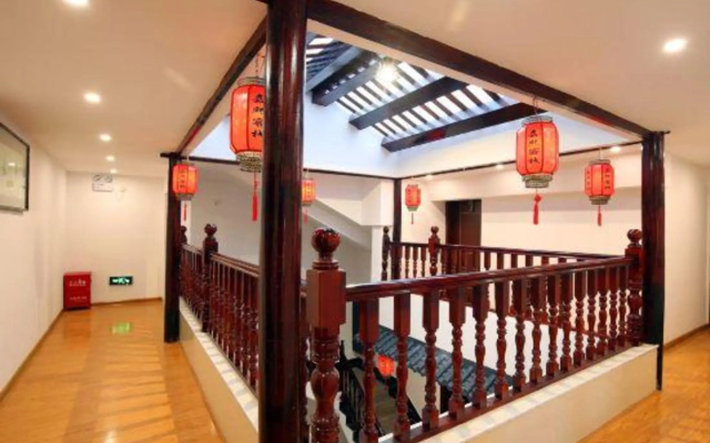 Jia Xi Inn