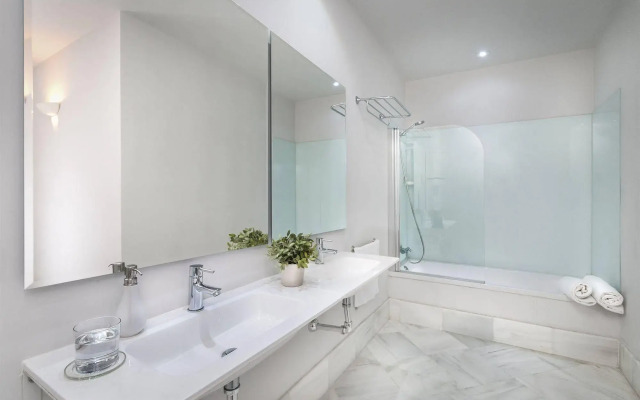 Suites Sevilla Plaza Apartamentos