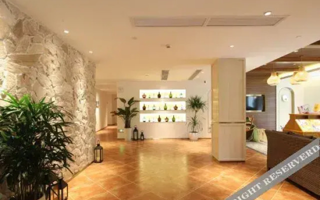O.Live Social (Guilin Elephant Trunk Hill Two Rivers and Four Lakes Store)