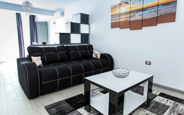 Apartament Black&White