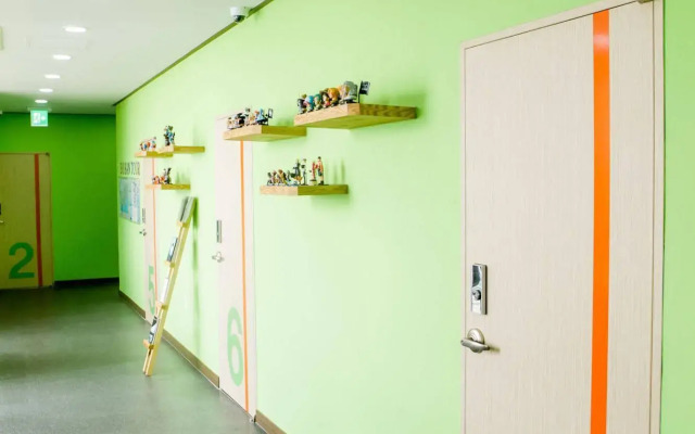 Jini Guest House - Hostel