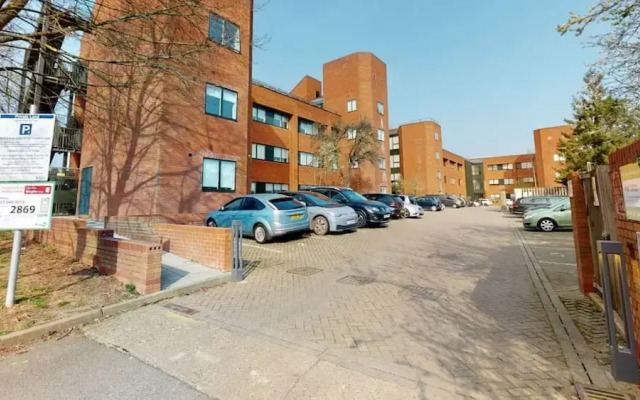 Luxury Apartment - Town Centre North Stevenage