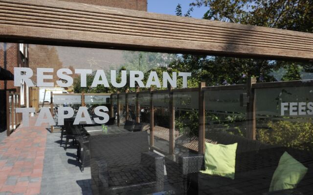 Hotel-Restaurant Thuis!