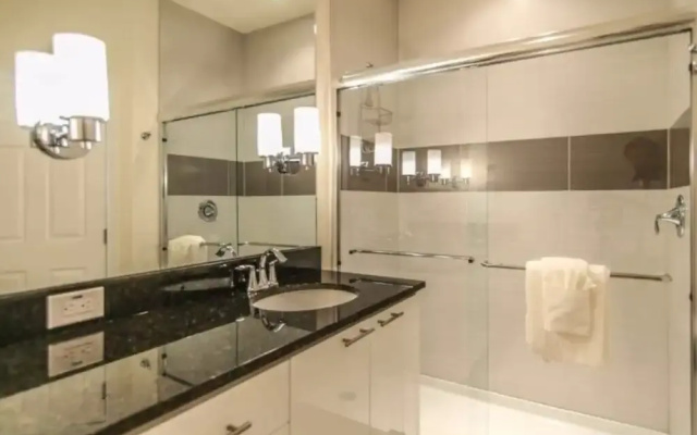 Serenity 17413Sb Townhouse