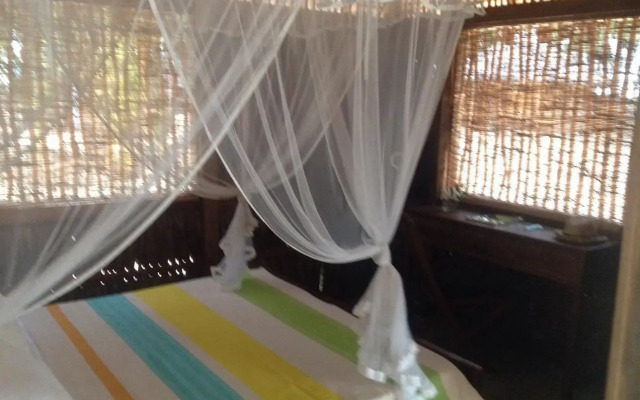 Funky Far Nest Tropical Resort