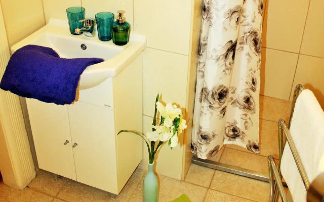 Piano POP Apartments