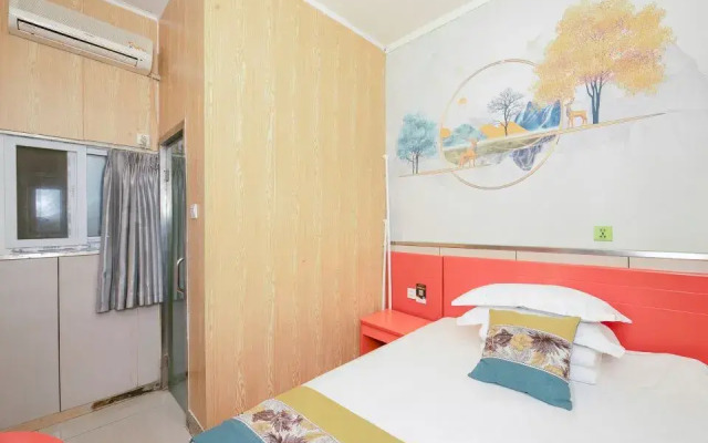 Runju Hotel (Beijing West Railway Station Baiyun Bridge)