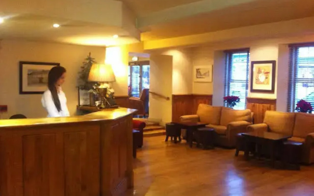 Newbury Hotel