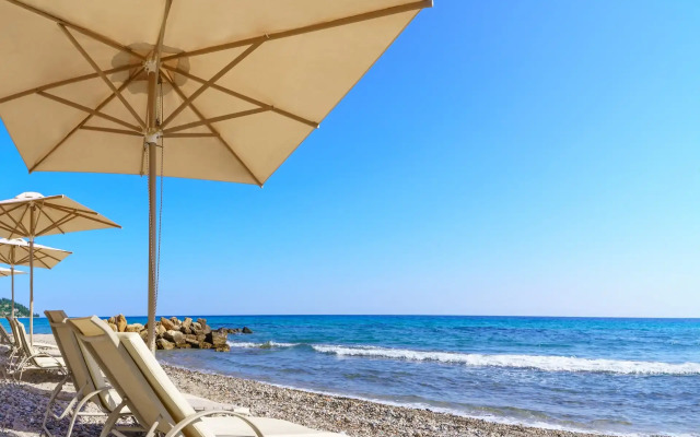 Greek Pride Cronwell Rahoni