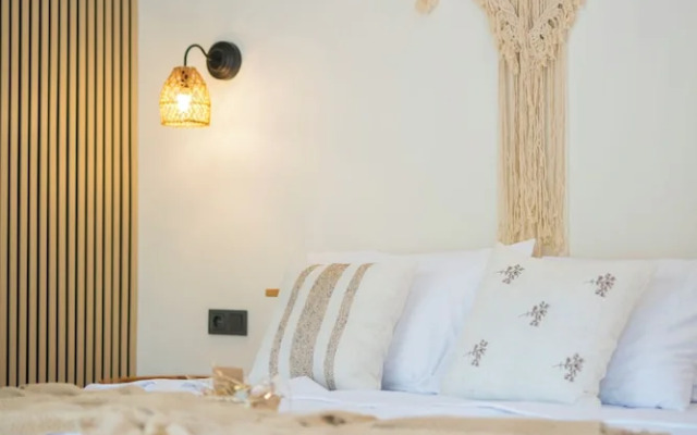 Vodina Lounge Suites
