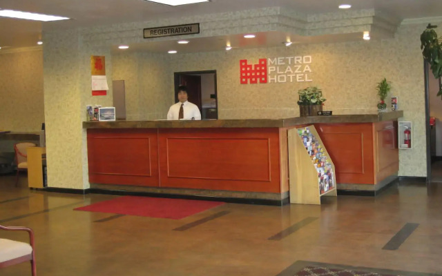 Metro Plaza Hotel