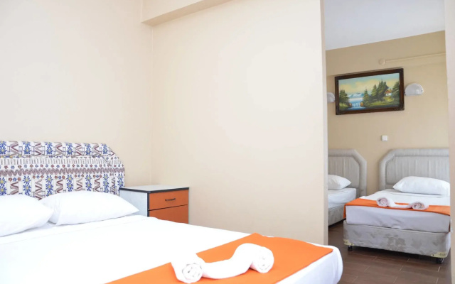 Nil Hotel
