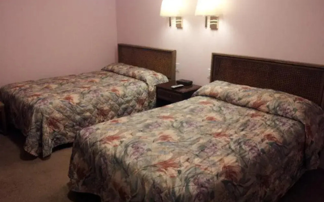 Hi-View Motel