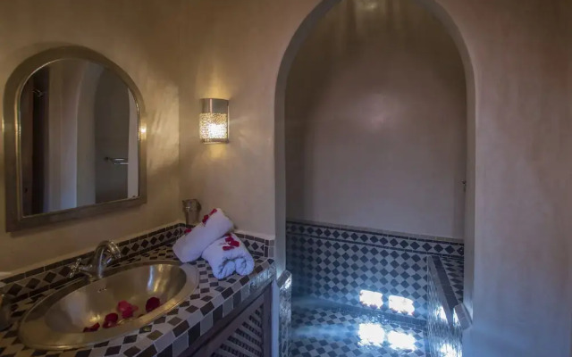 Riad Anais Medina
