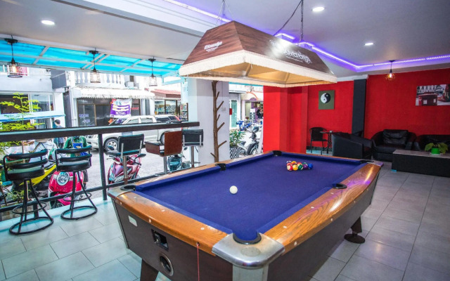 Long Beach Hotel Patong