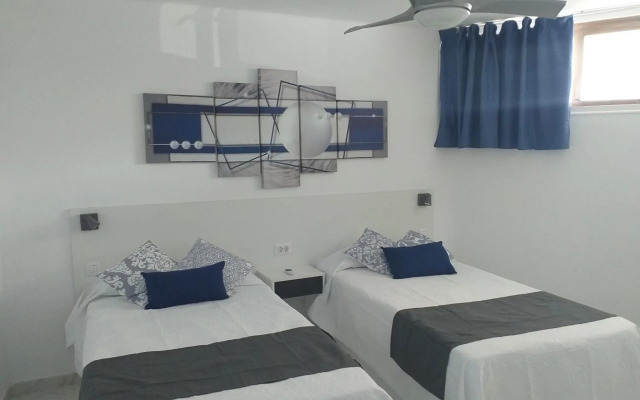 Los Geranios 2 Rooms - Sea views