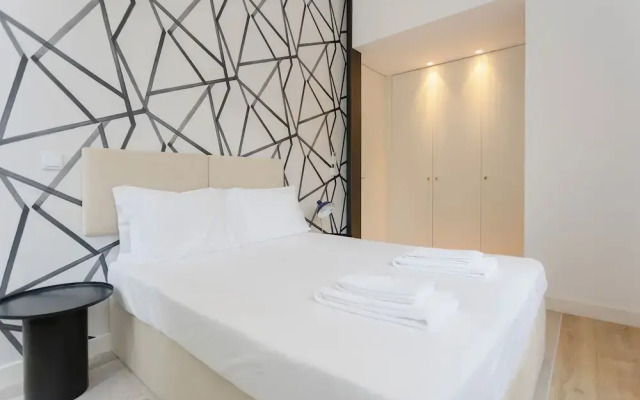 Crystal Luxury Apartment