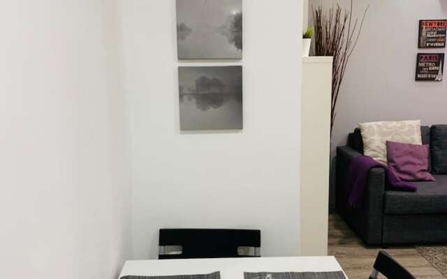 Keren Kayemet Rehavia 1BR Apart for4