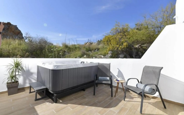 Eagles Nest Hotel