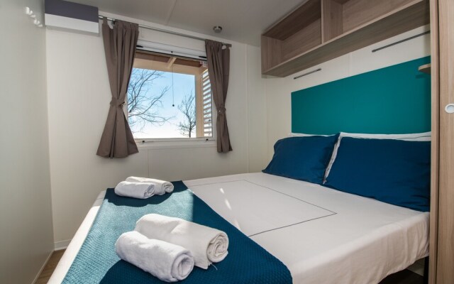 Superior Mobile Homes in Camping Kazela