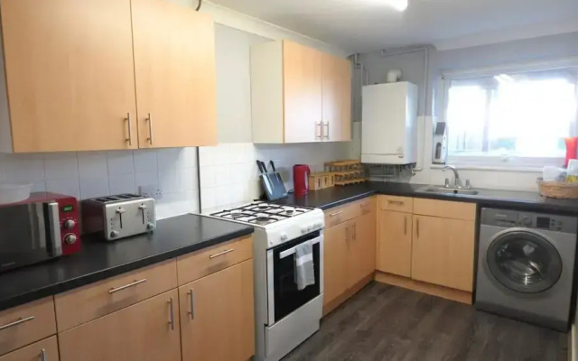 Huku Kwetu - Brentwood Townhouse