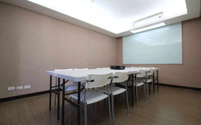 Hotel G7 Taipei