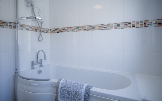 Anchor Well - 2 Bedroom - Ludchurch