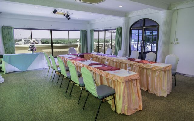 Crystal Hotel Krabi