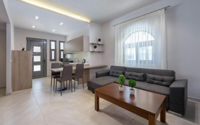 Lardos Luxury Apartments