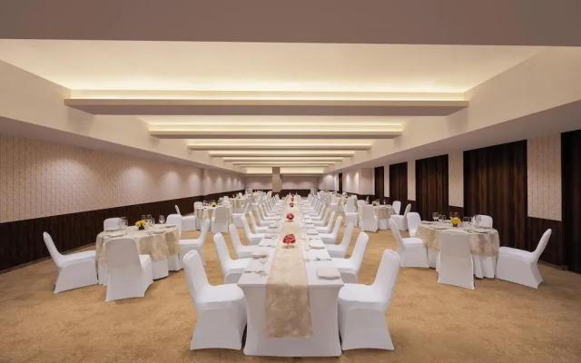 V Sarovar Portico MI Road Jaipur