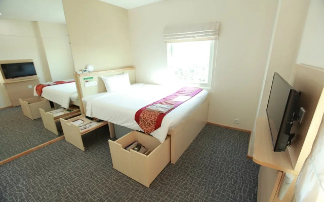 Super Hotel Yangon Kanbar Aye Road