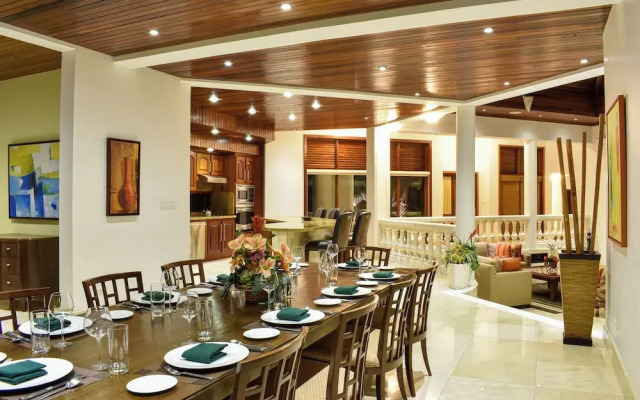 Sheriva Luxury Villas and Suites