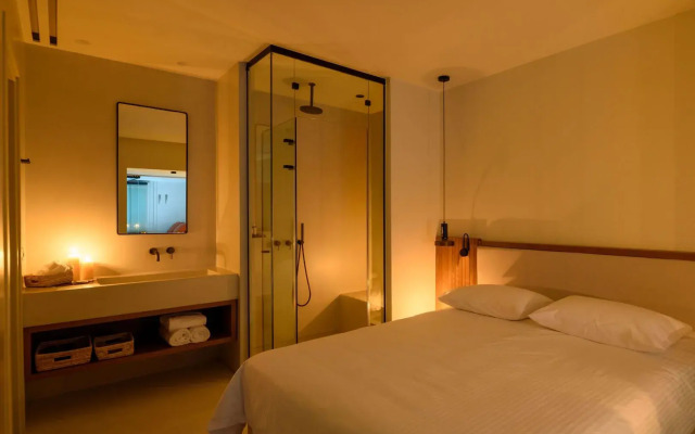 Potnia Theron Suites