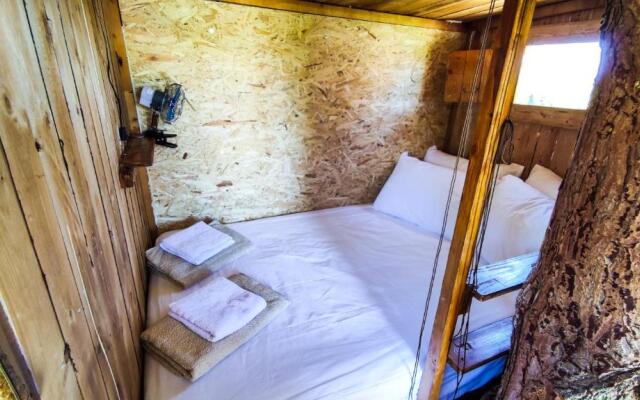 Ionian Treehouse Ecohosting Cuckoo's nest