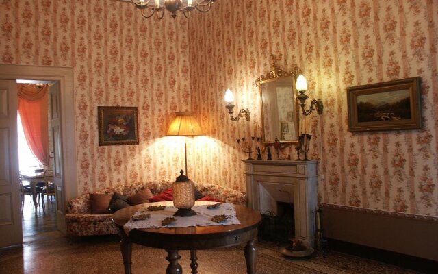 B&B Lauretum