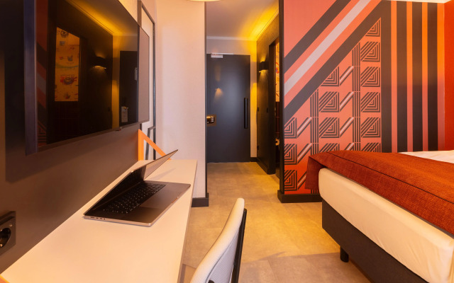 Holiday Inn - The Niu, Blade Solingen
