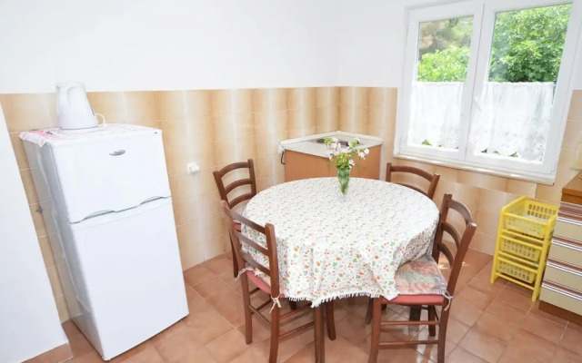 Andja - 5 m From the Beach - A1