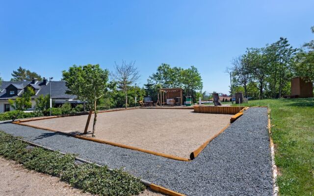 Amazing Holiday Home in Plütscheid with Garden