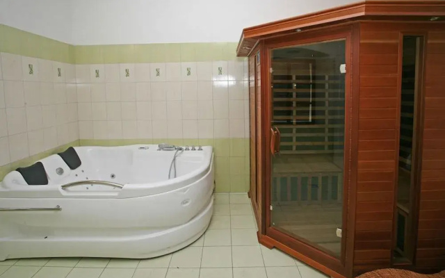 Zamek Jindrichovice