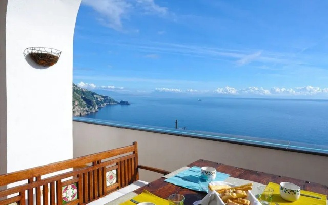 Casa Elena - In the Center of Praiano Parking Panoramic Hot tub