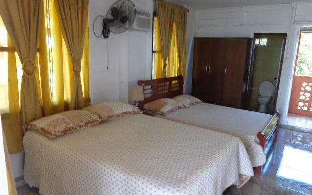 Posada Sweet Anashly