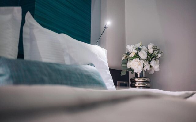 Townhouse27 Hotel