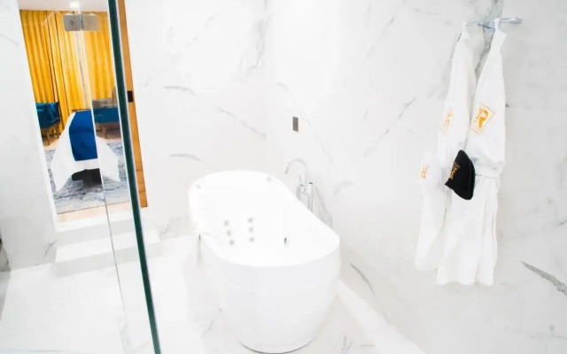 Ramë Hotel Boutique