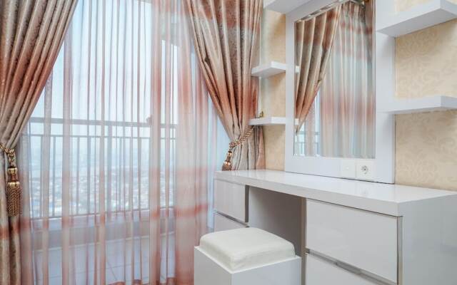 Comfortable 2BR at Condominium Green Bay Pluit Apartment