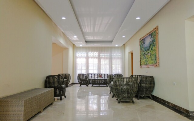 Jakarta 32 Family Homestay by OYO Rooms