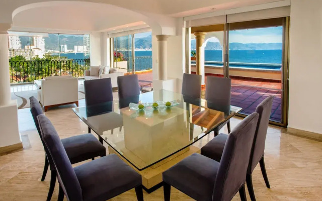 Family Luxury Suites by Velas Vallarta