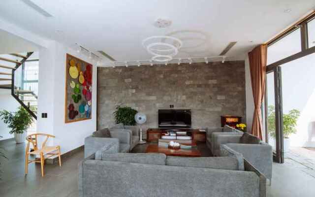 Duong Sat Quang Binh Hotel