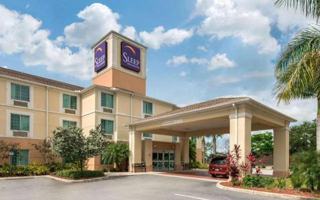 Sleep Inn & Suites Port Charlotte - Punta Gorda