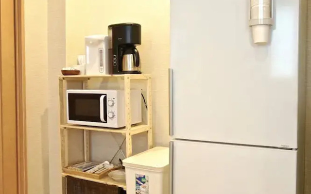 Hostel Rakutsuki