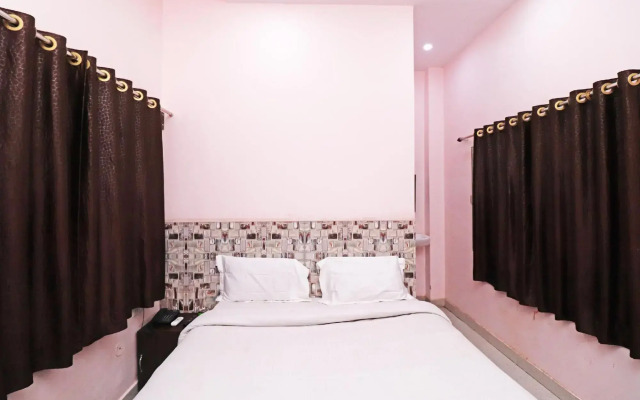 SPOT ON 43444 Hotel Alok Residency